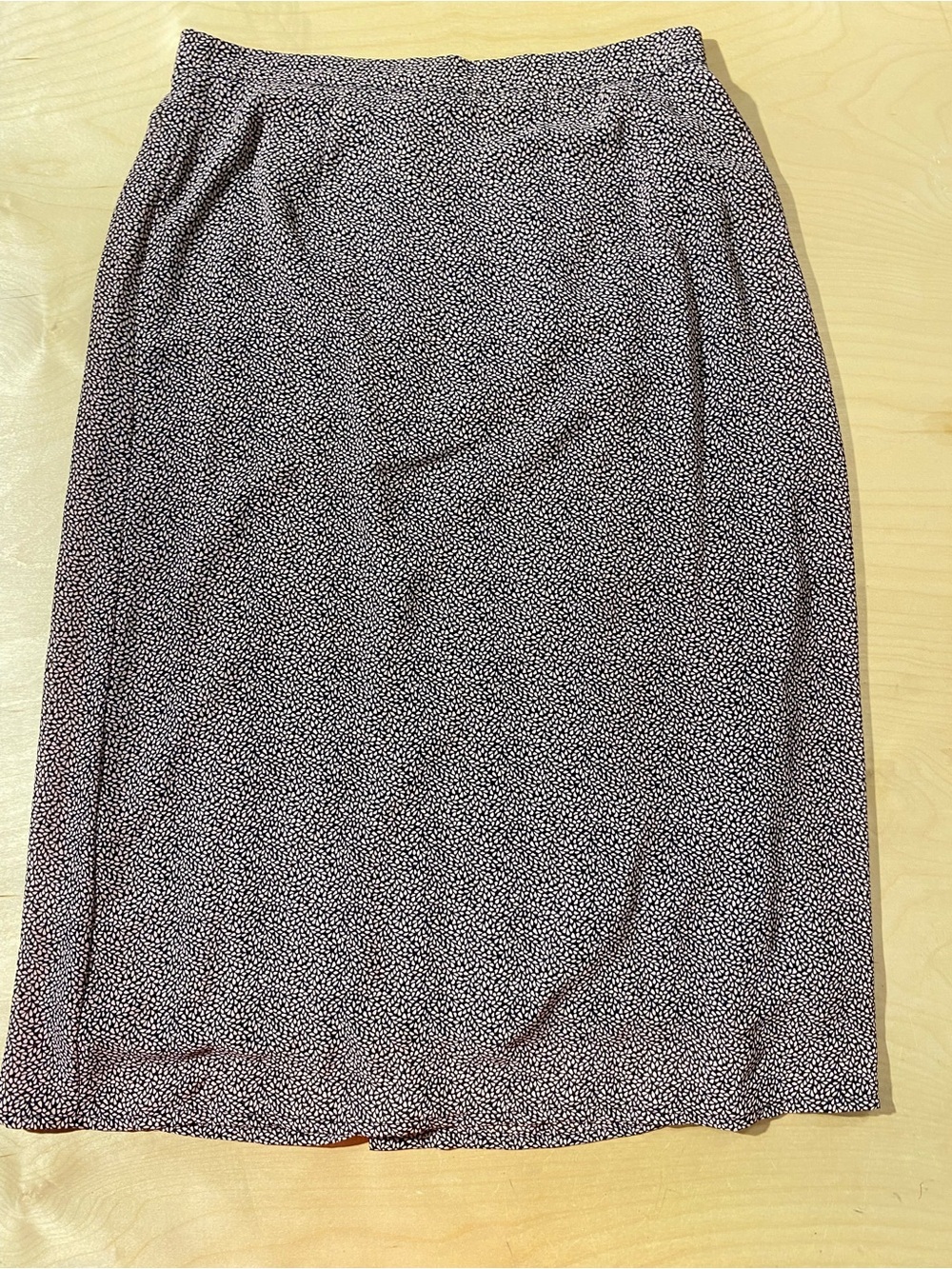 Sag Harbor Black & Pink Dotted Midi Skirt 14 (RY)